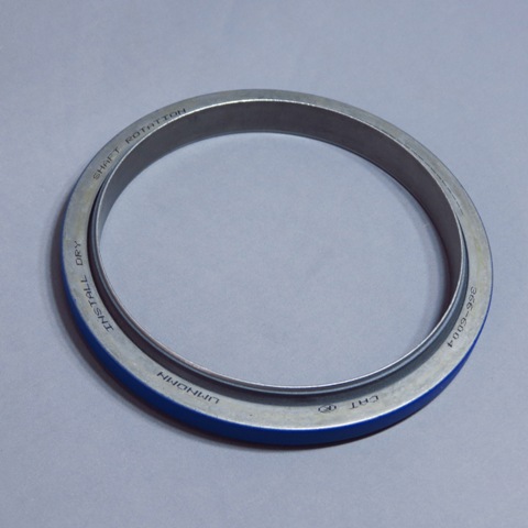 Сальник коленвала CAT C15/18 задний (под гидравлическое сцепление)