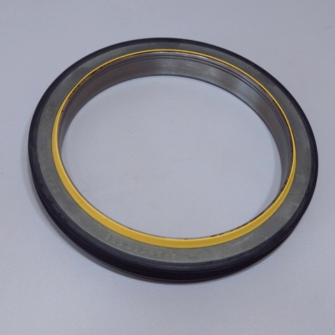 Сальник коленвала DD задний с кольцом