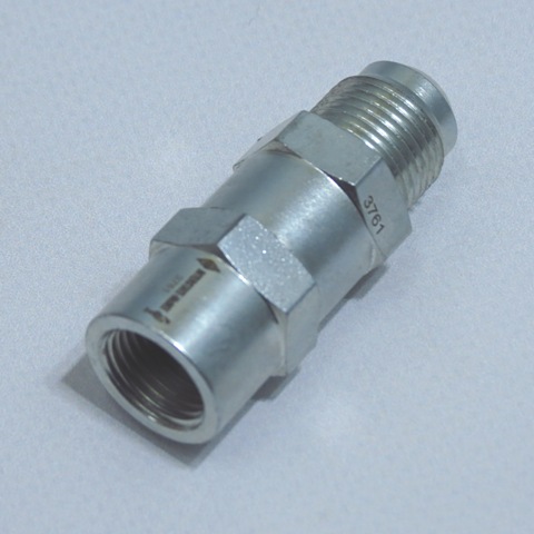 Клапан топливный обратный DD