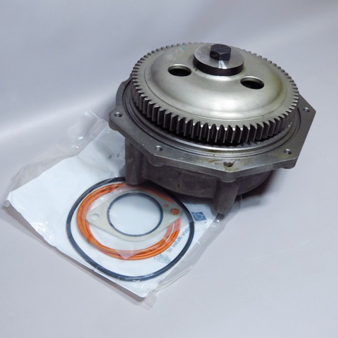 Помпа водяная CAT C15/18/27/32