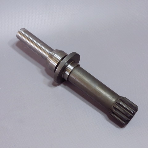 Вал помпы CAT 3508/3512/3516 Aux